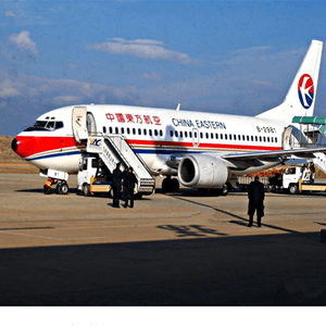 百色巴马航空运输航空快运业稳步发展的原因是什么？